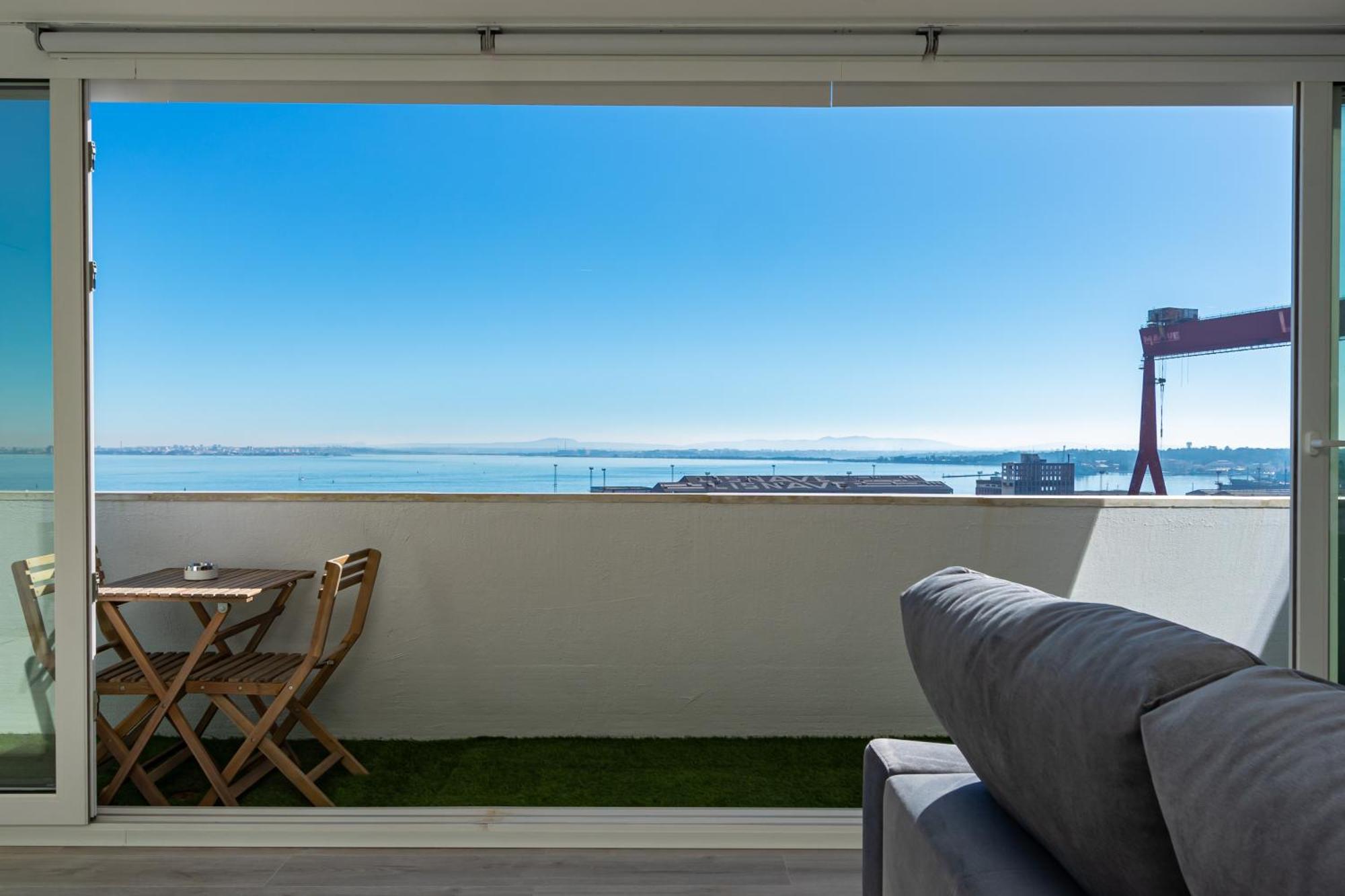 Cacilhas Riverview! Almada Exterior foto